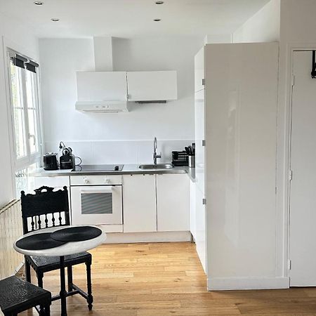 Charmant Studio Au Coeur Du 18E Apartamento Paris Exterior foto