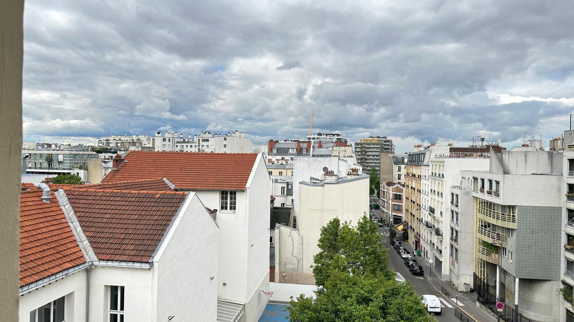 Charmant Studio Au Coeur Du 18E Apartamento Paris Exterior foto